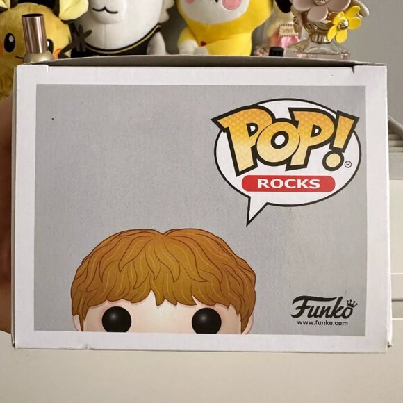 Funko Pop! Rocks: BTS Jimin (#101) - Vaulted Vinyl Figure - Picture 5 of 6